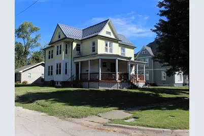 423 W Main Street, Clifton, IL 61727 - Photo 1