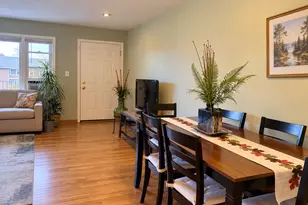 1105 Holiday Ln, Des Plaines, IL 60016 - Photo 6