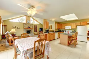 8600 Henke Dr, Tinley Park, IL 60487 - Photo 12