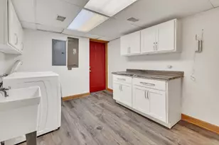 1034 N La Salle Dr, Chicago, IL 60610 - Photo 44