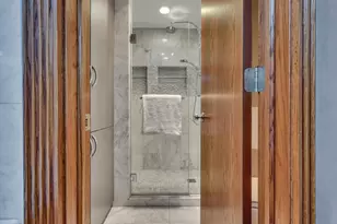 1034 N La Salle Dr, Chicago, IL 60610 - Photo 32