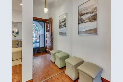 1034 N La Salle Drive, Chicago, IL 60610 - Photo 4