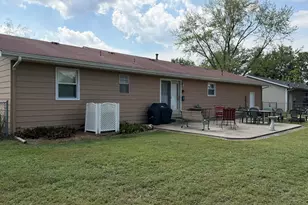 374 Northwood Ln, Salem, IL 62881 - Photo 20