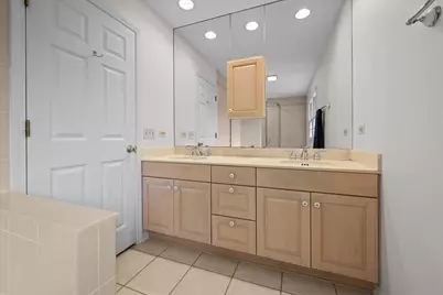 363 Newman Court, Lake Bluff, IL 60044 - Photo 12