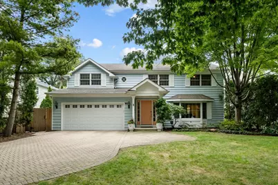 363 Newman Court, Lake Bluff, IL 60044 - Photo 1