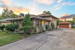 10220 S Kostner Ave, Oak Lawn, IL 60453 - Photo 1