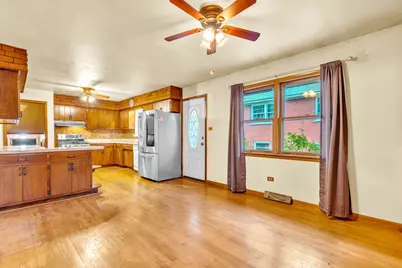 10220 S Kostner Avenue, Oak Lawn, IL 60453 - Photo 8