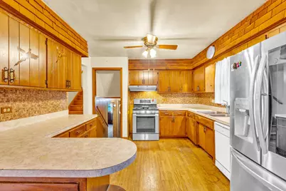 10220 S Kostner Avenue, Oak Lawn, IL 60453 - Photo 10