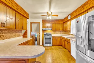 10220 S Kostner Ave, Oak Lawn, IL 60453 - Photo 10
