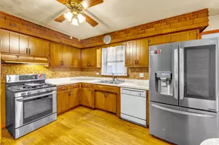 10220 S Kostner Ave, Oak Lawn, IL 60453 - Photo 14