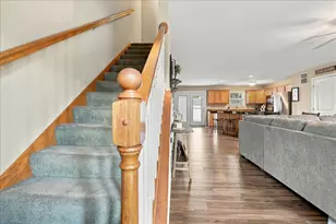 1706 Glenbridge Rd, Bloomington, IL 61704 - Photo 16