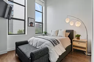 758 N Larrabee St, Chicago, IL 60654 - Photo 10