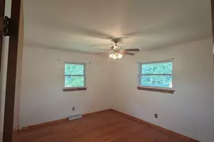 1400 Eunice Ave, Joliet, IL 60433 - Photo 6