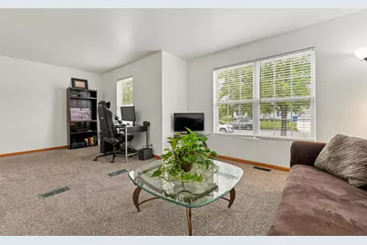 354 Settler Road, Dekalb, IL 60115 - Photo 20