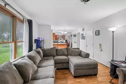 1348 Loch Lomond Drive, Crystal Lake, IL 60014 - Photo 10