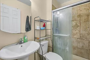 1348 Loch Lomond Dr, Crystal Lake, IL 60014 - Photo 12