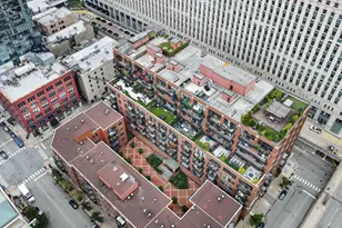 333 W Hubbard St, Chicago, IL 60654 - Photo 32