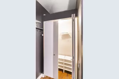 333 W Hubbard Street #605, Chicago, IL 60654 - Photo 16