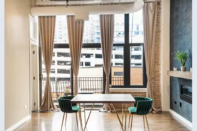333 W Hubbard Street #605, Chicago, IL 60654 - Photo 2