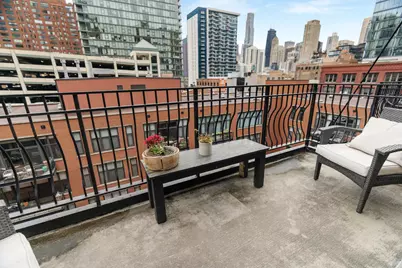 333 W Hubbard Street #605, Chicago, IL 60654 - Photo 22