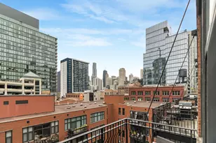 333 W Hubbard St, Chicago, IL 60654 - Photo 24