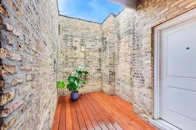 2243 W Ainslie Street #3W, Chicago, IL 60625 - Photo 12