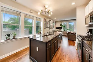 2243 W Ainslie St, Chicago, IL 60625 - Photo 8