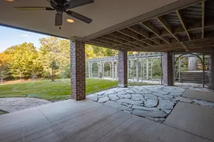 38W301 Burr Rd Ln, Saint Charles, IL 60175 - Photo 42