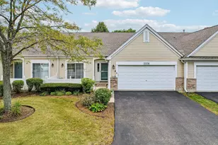 2276 Ashbrook Ln, Grayslake, IL 60030 - Photo 1