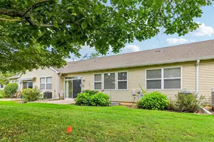 2276 Ashbrook Ln, Grayslake, IL 60030 - Photo 26