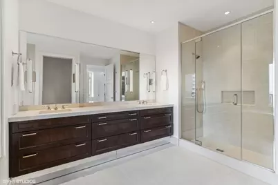 118 E Erie Street #27G, Chicago, IL 60611 - Photo 22