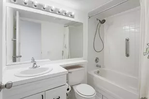 2614 N Clybourn Ave, Chicago, IL 60614 - Photo 10
