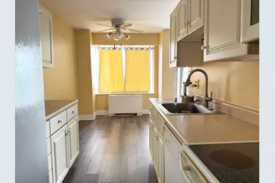 7141 N Kedzie Avenue #912, Chicago, IL 60645 - Photo 6
