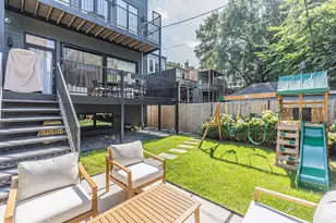 1246 N Marion Ct, Chicago, IL 60622 - Photo 2