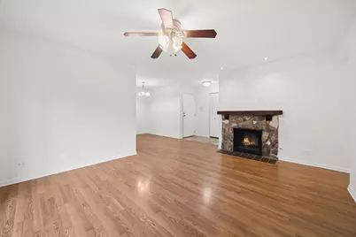 472 Lambert Drive #D1, Schaumburg, IL 60193 - Photo 4