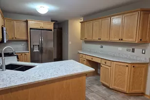 9510 Perth Cir, Tinley Park, IL 60487 - Photo 6