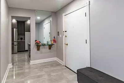 8210 Elmwood Street #314, Skokie, IL 60077 - Photo 4