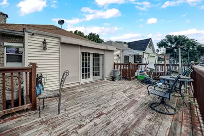 4835 W Haddon Avenue, Chicago, IL 60651 - Photo 18