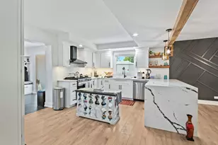 9859 S 81st Ave, Palos Hills, IL 60465 - Photo 16