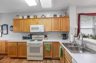 12675 Oak Grove Dr, Huntley, IL 60142 - Photo 4