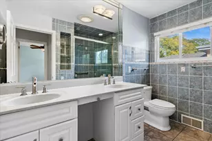 9427 Merrill Ave, Morton Grove, IL 60053 - Photo 14