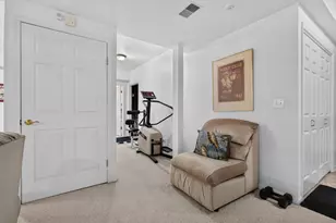 640 Walnut Oaks Dr, Roselle, IL 60172 - Photo 30