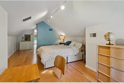5752 N Sacramento Avenue, Chicago, IL 60659 - Photo 18