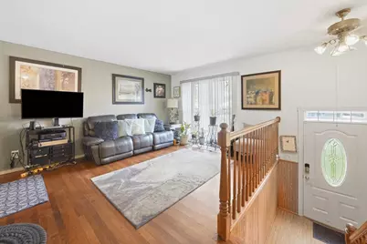 909 Cypress Lane, Joliet, IL 60435 - Photo 12