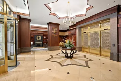 21 E Huron Street #2803, Chicago, IL 60611 - Photo 2