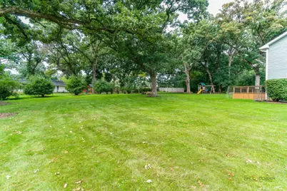 7225 Red Oak Drive, Crystal Lake, IL 60012 - Photo 44
