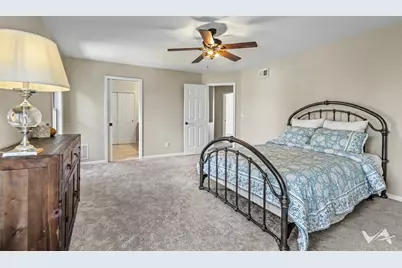 39W700 Green Place, Geneva, IL 60134 - Photo 16