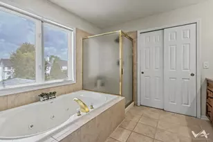 39W700 Green Pl, Geneva, IL 60134 - Photo 18