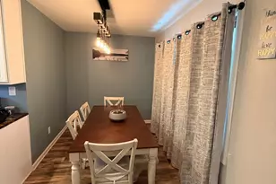 5349 Lawrence Dr, Kirkland, IL 60146 - Photo 10