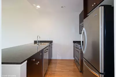 303 W Ohio Street #2004, Chicago, IL 60654 - Photo 6
